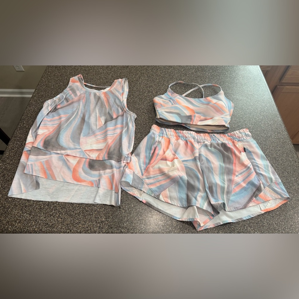 4 Item Bundle! CALIA Size Small Running Shorts, Sports Bra & Top PLUS Leggings